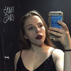 Meet your Posher, Halina